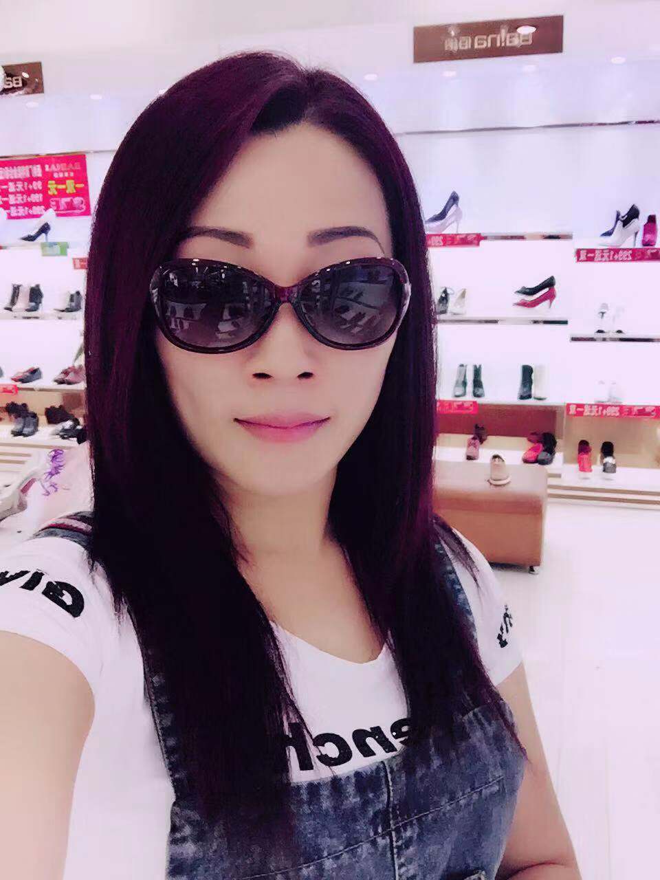 熟女本人还没去过。有兴趣的自己探雷